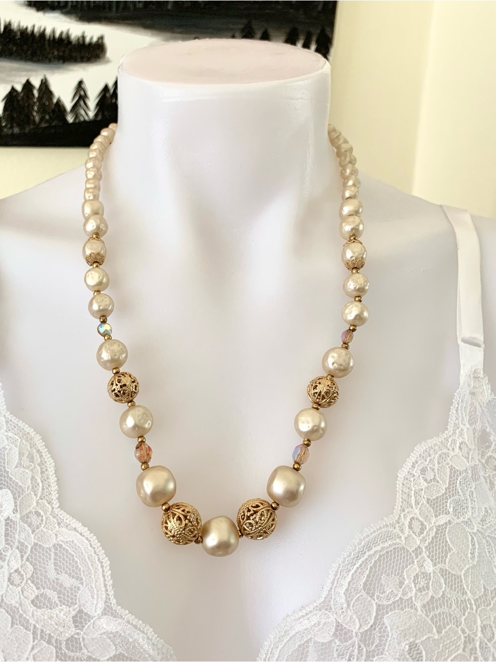 Vintage faux pearls gold tone filigree beads aurora borealis crystals necklace